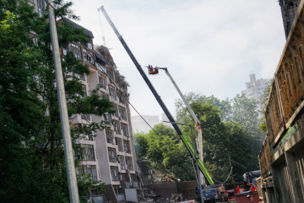 Наслідки ракетного обстрілу Києва